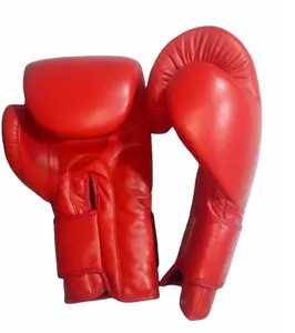 红色训练拳击手套真皮或PU皮革