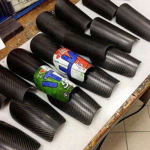 Espinilleras de Fútbol Profesionales Superligeras con Protección y Almohadillas de Carbono, Excelente Protección Contra Impactos, Ajuste Universal - Product Image 5