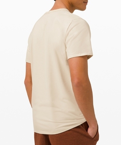 T-shirt personnalisé en coton 100% avec logo imprimé sur mesure, vente en gros, unisexe, homme, t-shirt uni à manches longues personnalisé - Product Image 5
