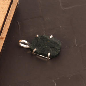 Pendentif en argent sterling 925 pour la fabrication de colliers, boucle de tourmaline, noir brut naturel, bonne qualité, nouvelle collection - Product Image 1