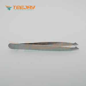 Pinzas plateadas de 9,5 cm para cejas, Punta inclinada, punta fina hecha a mano, agarre elegante, lo mejor para cejas, desplume de pelo - Product Image 5