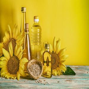 Factory Price Refined Sunflower <b>Oil</b> Certified Top Bottle Bulk - Product Image 1