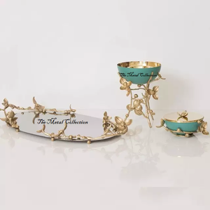 Porte-encens en céramique, ensemble brûleur d'encens en métal de style moyen-orient au design moderne - Product Image 1