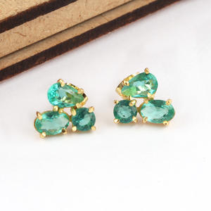 Pendiente de tuerca de cuarzo facetado para mujer, aretes de tuerca hechos a mano de tres piedras, estilo elegante, de buena calidad, chapado en oro/plata - Product Image 5