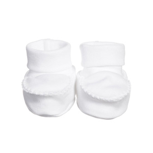 Fabricant indien de chaussons en coton de couleur personnalisée pour bébés chaussons pour bébés mode unique en coton chaussons pour bébés à vendre - Product Image 1