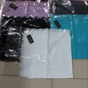 Vente en Gros Hijab Turc en Mousseline de Coton Châle Écharpe pour Femme Couvre-Tête Musulman Hijab Instantané Plissé Turquie pour Femme - Product Image 4