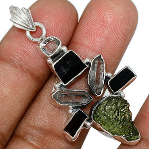 Pendentif bohème en argent sterling 925 avec pierre brute de moldavite, pendentif en argent naturel de moldavite, pendentif statement bohème pour femmes - Product Image 5