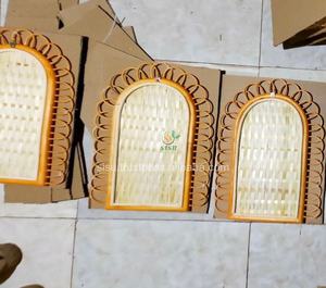 MAIN TENTURE ROTIN EN OSIER MIROIR/SISU/ RMA-014 - Product Image 3