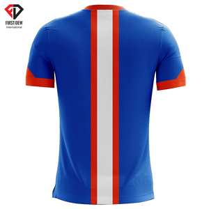 เสื้อฟุตบอลสีเหลืองแบบซับลิเมชั่น แถบแดงเต็มตัว แขนสั้น ระบายอากาศได้ดี ล้างสีแบบแอซิดวอช สั่งทำได้ ขายส่ง คุณภาพสูง 100% - Product Image 6