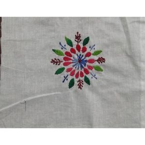 Kurti brodé à la main - Product Image 2