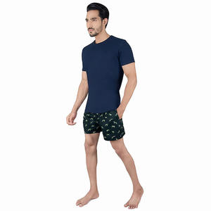Conjunto informal de verano para hombre hecho en Pakistán, cómoda camisa y pantalón corto de Color Azul Marino - Product Image 3