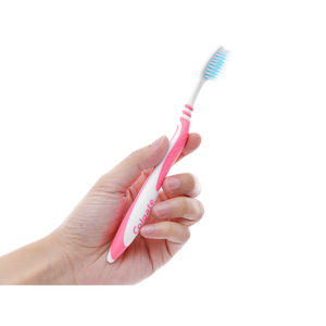 For Soft & Clean Pink Adult Toothbrush Disposable Foldable Design for Home Use Packaged in Box - Product Image 2