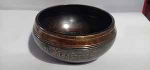 Bols chantants faits à la main en métal du Népal Fabrication à bas prix - Product Image 2