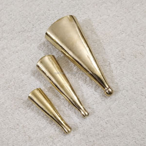 Fourreau médiéval en laiton Chape GRAND Fourreau Chape GRANDE Chape en métal pour Fourreau TT 5155 Laiton Grand - Product Image 5