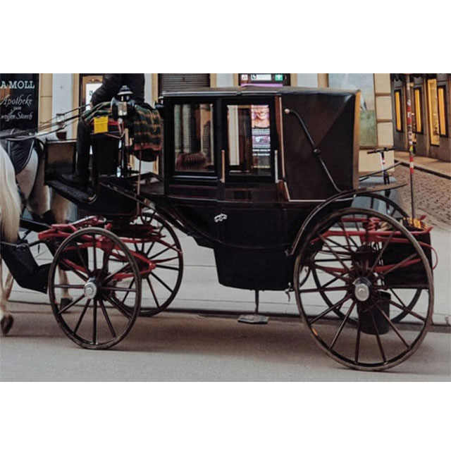 Victorian Barouche Black Horse Carriage Barouche Landau Horse Carriage Manufacturer Black