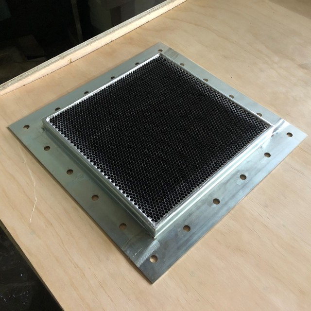 Honeycomb Vent for RF Shielding Rooms and EMC Chambers Brass/Steel Stainless 30x30cm/60x60cm 100dB-40GHz