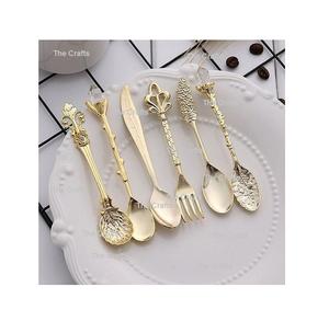 Ensemble de quatre couverts en laiton couleur or pour la cuisine et la vaisselle, ensemble de couverts à prix raisonnables - Product Image 6