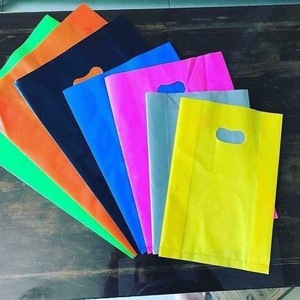 Sac en plastique à poignée découpée, sac à provisions et sac en plastique PE-HD, sac en plastique découpé à l'emporte-pièce - Product Image 1