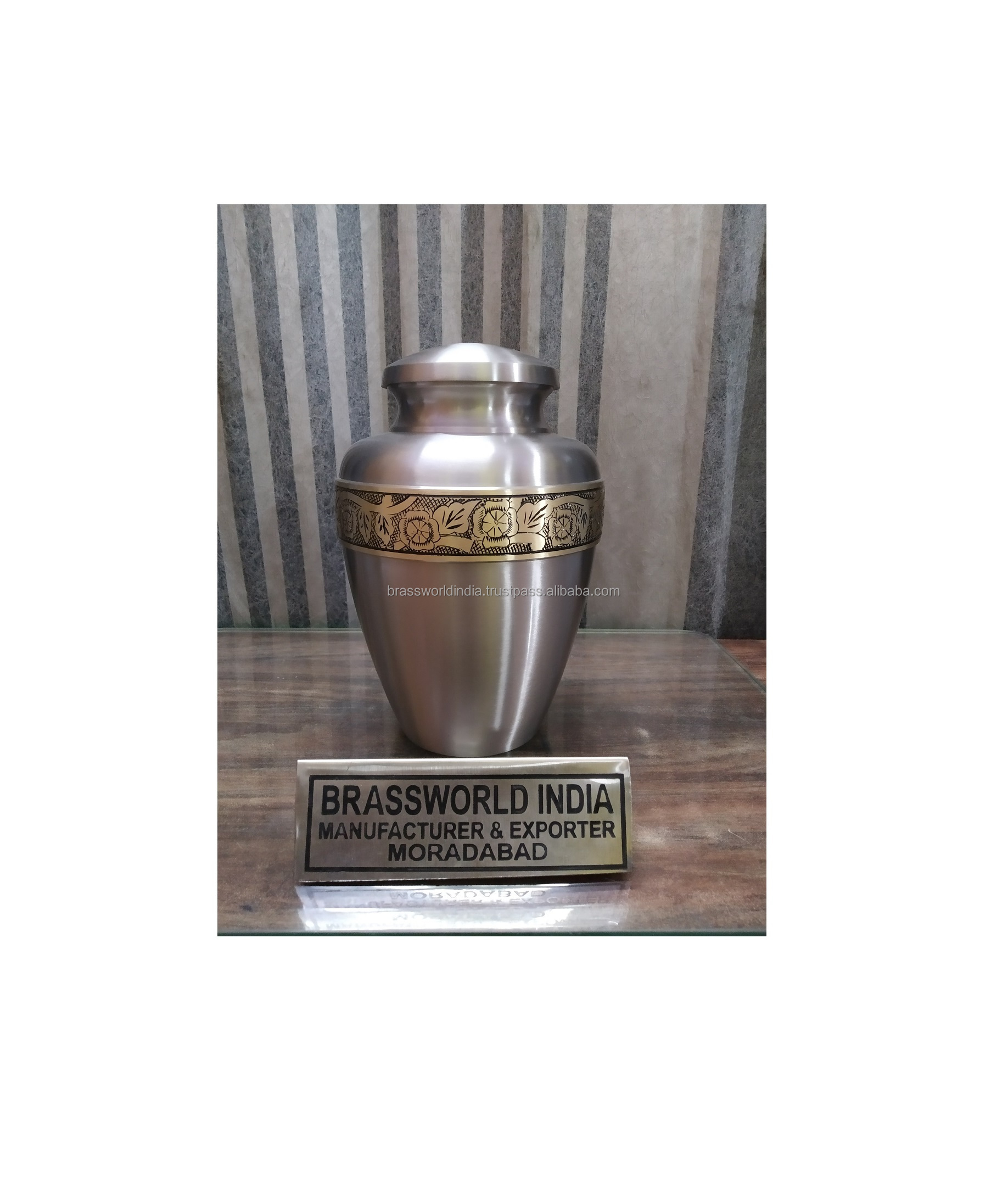 アメリカンスタイルアルミブルーEGGSHELL火葬用Urnホワイトフラワー