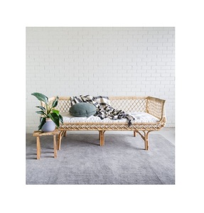 Sillón de Ratán de Estilo Moderno Contemporáneo - Product Image 1