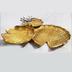 Bandeja de servicio de Metal y plata para decoración clásica, nueva bandeja redonda de diseño martillado a mano para uso doméstico, cocina y vajilla de Hotel - Product Image 2