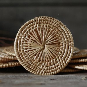 Dessous de verre en rotin spécial, haute qualité fabriqué au Vietnam, 1 pièce - Product Image 1