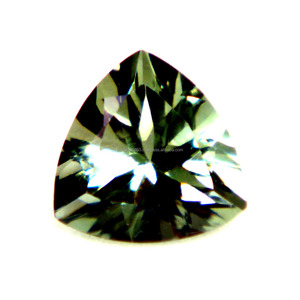 Ametyste Verte Naturelle, Pierre Précieuse 18*18MM, Forme Trillion Facettée, Taille Calibrée, Qualité Supérieure, Pierre Brésilienne pour la Fabrication de Bijoux Éblouissants - Product Image 3