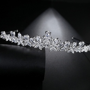 Mariée de Mariage de luxe Zircon Tiara Couronnes Princesse Reine Pageant Clair CZ Bijoux Bandeau Accessoire De Cheveux De Mariage Bling Bijoux - Product Image 5