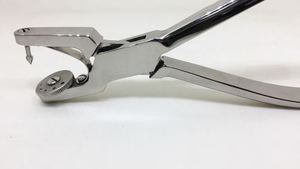 Pinces chirurgicales pour la protection des tissus mous - Product Image 2