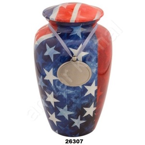 โกศบรรจุอัฐิแบบอเมริกัน ทำจากทองเหลืองโบราณ สำหรับทหาร - Product Image 1