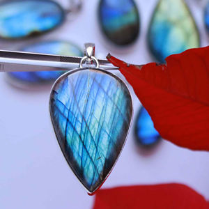 Anillo de labradorita azul de 5 kg, luz colgante industrial, de plata de ley, colgante de ópalo - Product Image 6