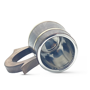 Meilleure qualité en bois chope à bière personnalisable en bois brun foncé fabricant indien d'usine - Product Image 5