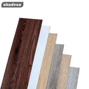 Akadeco صديقة للبيئة رمادي الخشب الحبوب ذاتية اللصق للماء قشر و عصا بلاط ملصقات جدار ديكور المنزل PVC الأرضيات