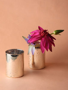 Portavelas de Metal Glamuroso con Diseño Calado, Ideal para Decoración del Hogar con Velas de Lujo - Product Image 4