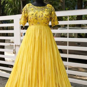 hand models for long frocks