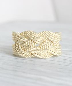 สร้อยข้อมือถักกะลาสีทำมือ - Product Image 1
