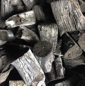 Motif de bâton de litchi de charbon de bois blanc de haute qualité Prix concurrentiels directement du Vietnam Fabriqué à partir de bois dur - Product Image 2