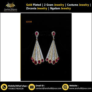 Pendientes de aro hechos a mano con diamantes americanos, chapados en plata y oro para bodas y compromisos, hechos a mano en África - Product Image 4