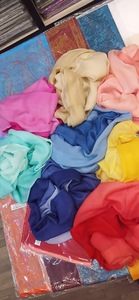 100% แคชเมียร์ Pashmina ผ้าคลุมไหล่และผ้าพันคอมือทำในประเทศเนปาล/ยุติธรรมทำผ้าคลุมไหล่แคชเมียร์ - Product Image 6