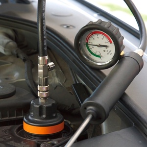 Radiator Reparatie Tools Universal Koelsysteem Koelvloeistof Radiator Druk <span class=keywords><strong>Tester</strong></span>