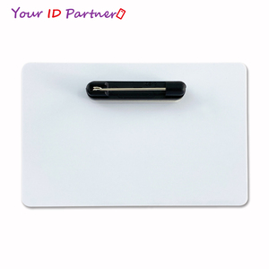 Épingle de sécurité adhésive en plastique noir ou blanc pour badge nominatif ou carte d'identité - Product Image 5