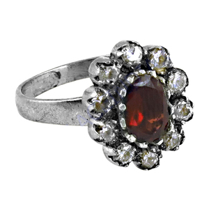 Anillo unisex elegante de plata esterlina 925 de moda con circonita cúbica roja para bodas y fiestas de aniversario - Product Image 3