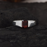 Cincin perak Sterling 925 pria dan wanita, cincin pernikahan dengan batu permata Garnet merah murni alami untuk pesta hadiah ulang tahun