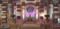 Concept de scène de mariage ouverte traditionnelle Mandap, magnifique scène de réception de mariage, scène ouverte dorée pour les mariages indiens