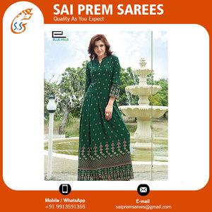 Hermosos vestidos de seda estampados con diseño de flores indias para adultos a la venta. - Product Image 5