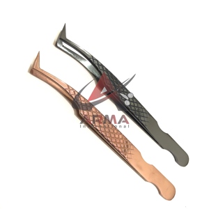 Pince à épiler d'extension de cils de type L de volume noir de titane testée à la main en acier inoxydable forte adhérence pointe pointue durable - Product Image 3