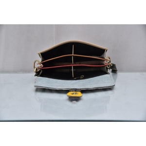 ชุดเดรสวินเทจหนังแท้สะพายข้างสำหรับสุภาพสตรีหนังวินเทจชั้นหนึ่ง - Product Image 4