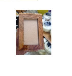 Urne funéraire gravée en croix en bois de haute qualité de style américain Fournitures funéraires de qualité avec finition imprimée Brassworld India - Product Image 2