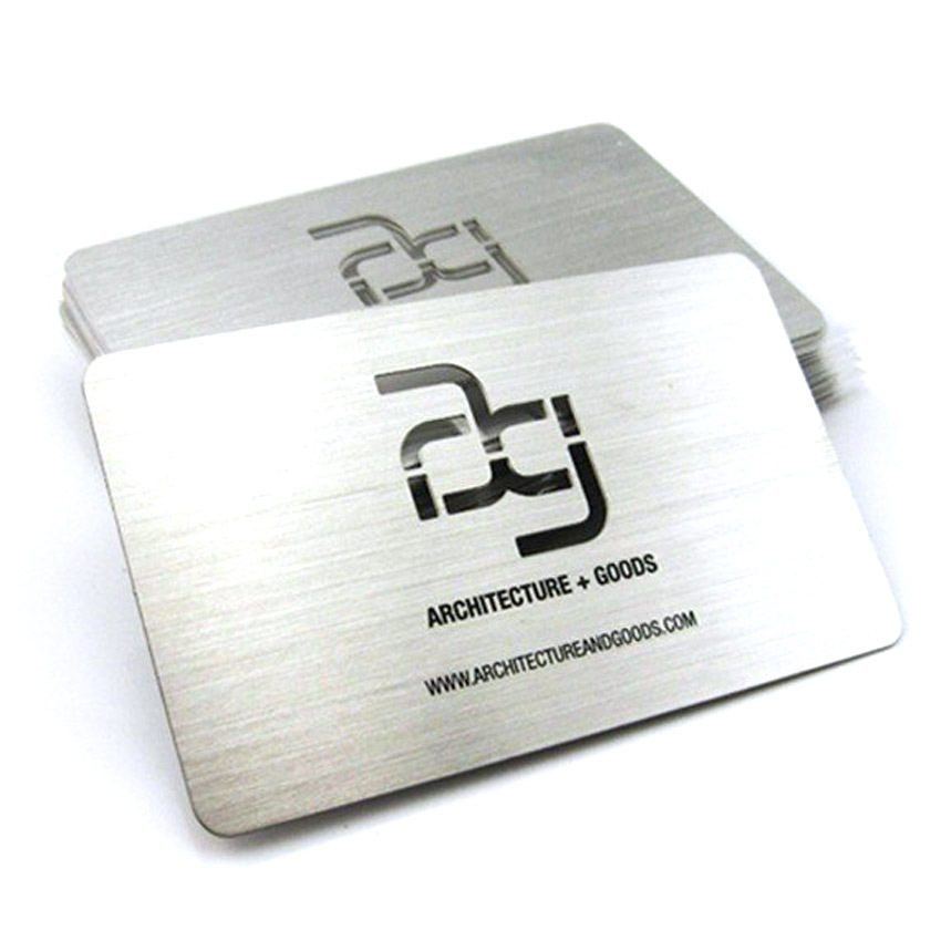Производство Металлических визиток с персонализированным логотипом из матовой стали