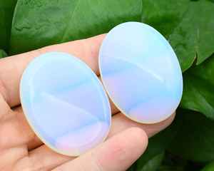 Elegante Piedra de Opalita Natural, Piedra de Reiki, Estilo Feng Shui, Bola de Chakra Pulida Ovalada para Sanación - Product Image 2